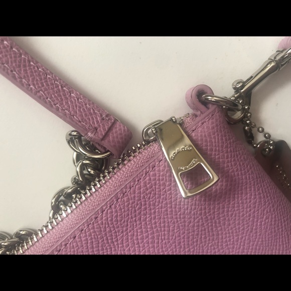 Coach Purse Pink - Picture 4 of 8